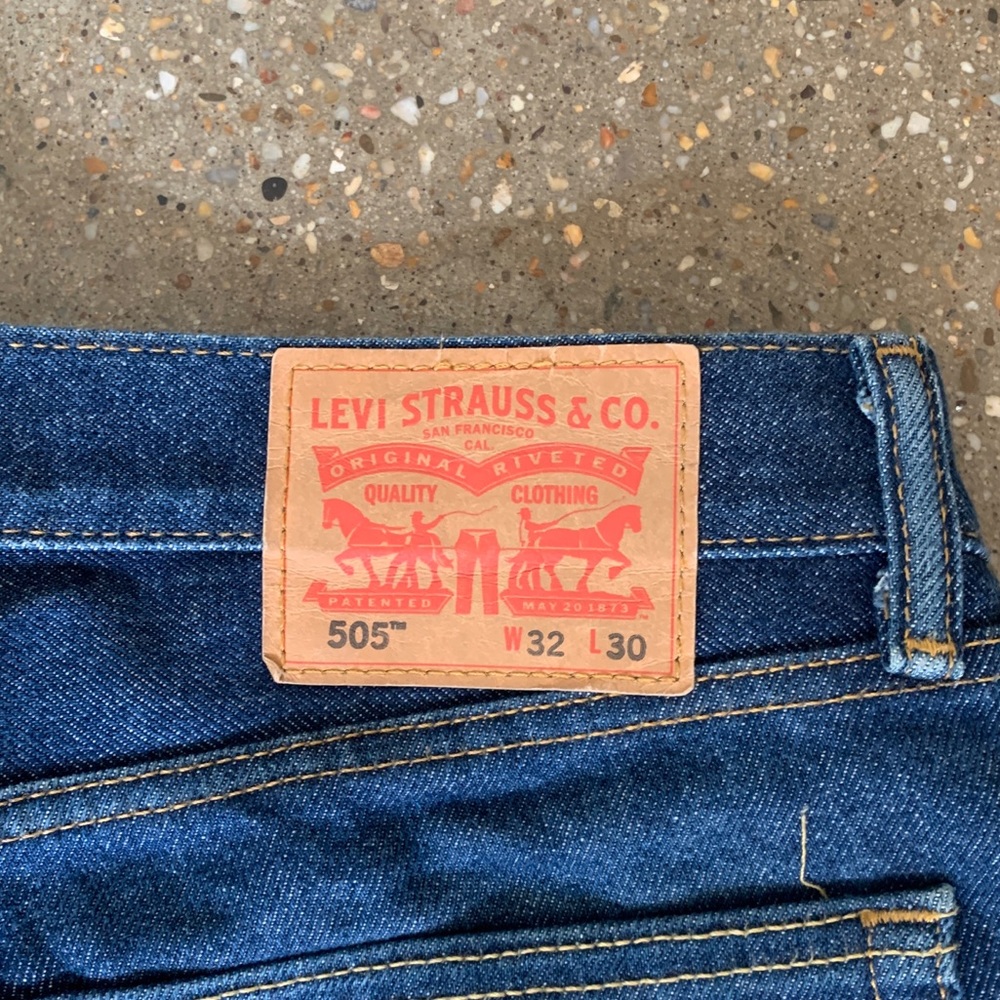 Levi’s 505 - Picture 5 of 6